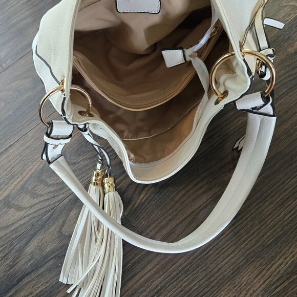 Unbranded Faux White Leather Shoulder Bag w/ Expandable Width NWOT - Picture 3 of 12